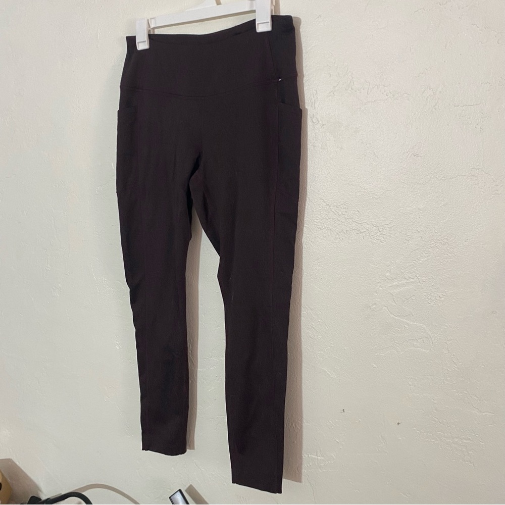 Mondetta Burgundy Double Pocket Leggings Warm Red Black Luxury Performance Full